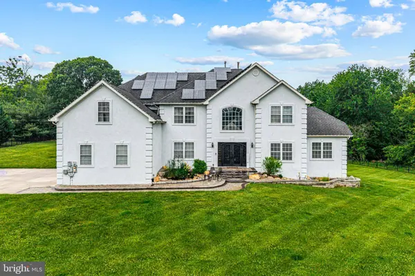 310 NICKLAUS CT, Woolwich Twp, NJ 08085