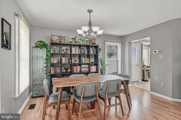 11 BACON ST, Clayton, NJ 08312