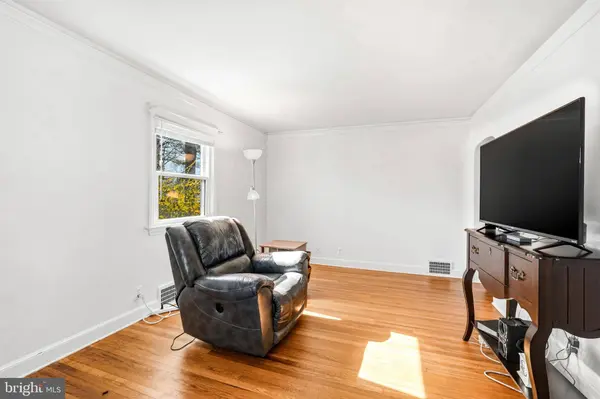 543 HIGH ST, Woodbury, NJ 08096