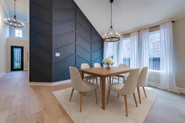 900 Southern Hills Way, Aubrey, TX 76227