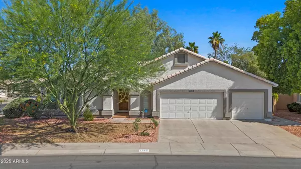 1135 W Sea Fog Dr, Gilbert, AZ 85233-7545