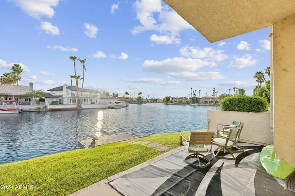 1438 W Coral Reef Dr, Gilbert, AZ 85233-6106