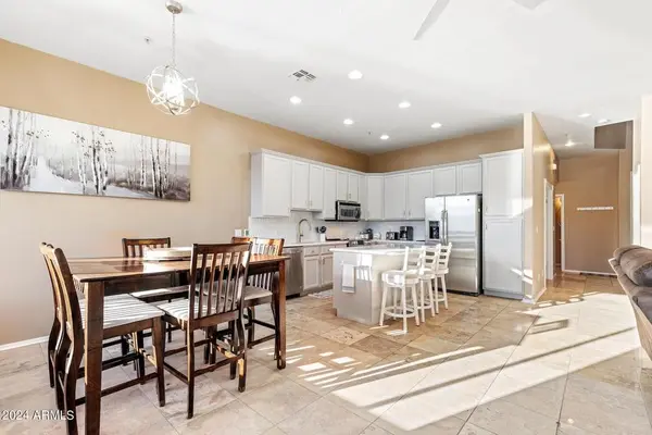 1438 W Coral Reef Dr, Gilbert, AZ 85233-6106