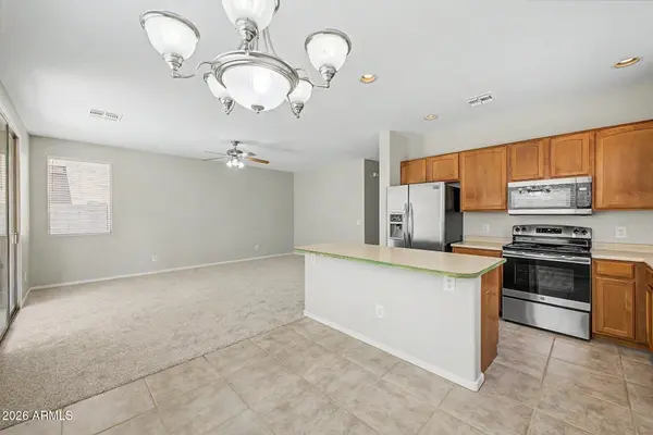 4190 S Ponderosa Dr, Gilbert, AZ 85297-5237