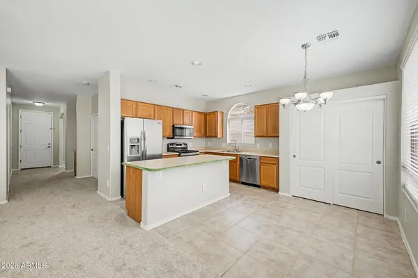 4190 S Ponderosa Dr, Gilbert, AZ 85297-5237
