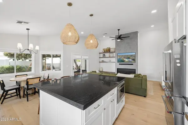 1911 E Clipper Cir, Gilbert, AZ 85234-2824