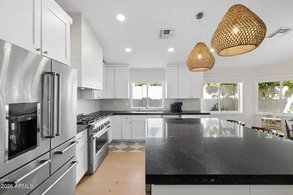 1911 E Clipper Cir, Gilbert, AZ 85234-2824