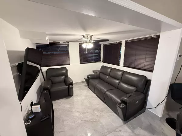 1382 NE 28th ST, Pompano Beach, FL 33064