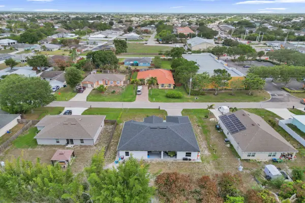 757 SW Jacoby AVE, Port St Lucie, FL 34953
