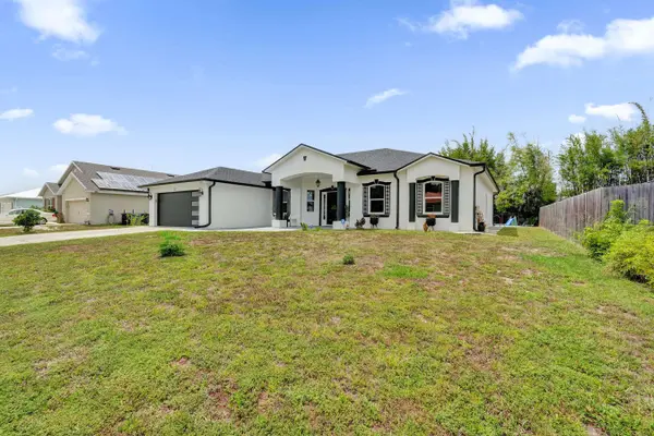 757 SW Jacoby AVE, Port St Lucie, FL 34953