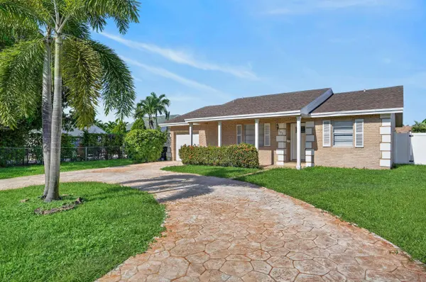 702 PLACE TAVANT, Delray Beach, FL 33445