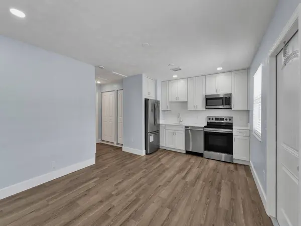 338 WALTON BLVD #2, West Palm Beach, FL 33405