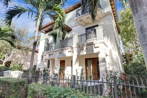 125 NW GARDNER ST, Boca Raton, FL 33432