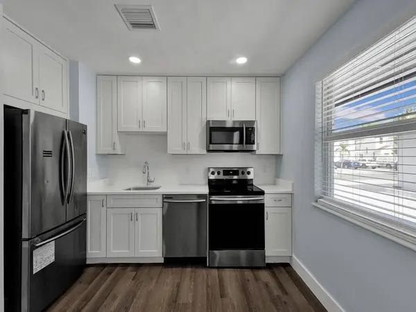 338 WALTON BLVD #2, West Palm Beach, FL 33405
