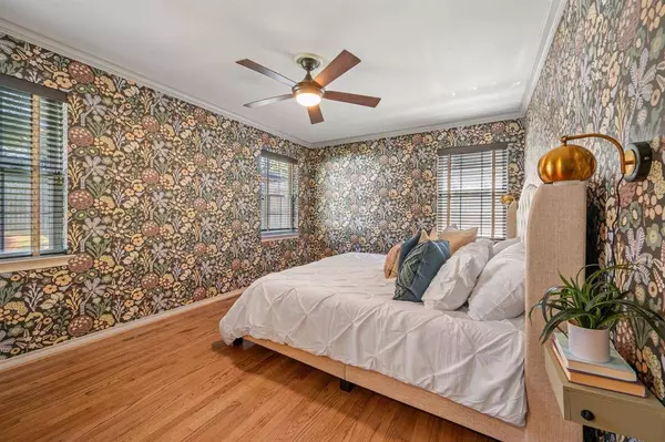 11706 Cimarec Street, Dallas, TX 75218