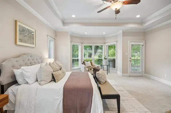 400 Timberlake Drive, Azle, TX 76020