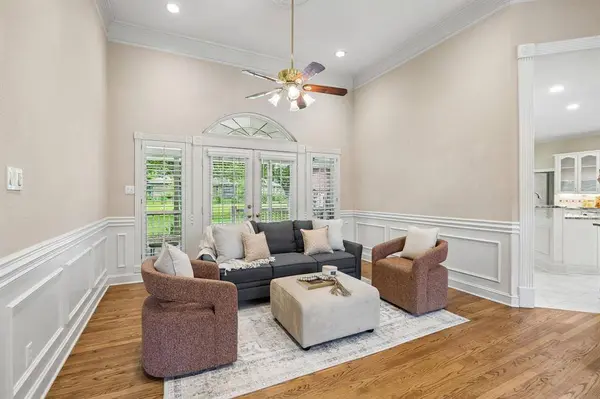 400 Timberlake Drive, Azle, TX 76020