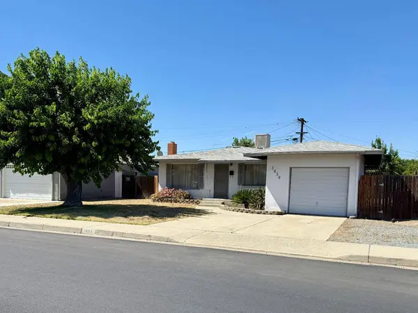 1434 Alton ST, Selma, CA 93662