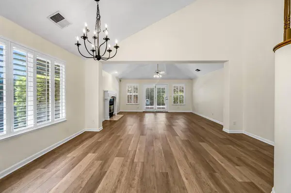 3003 W Wellington LN, Fresno, CA 93711