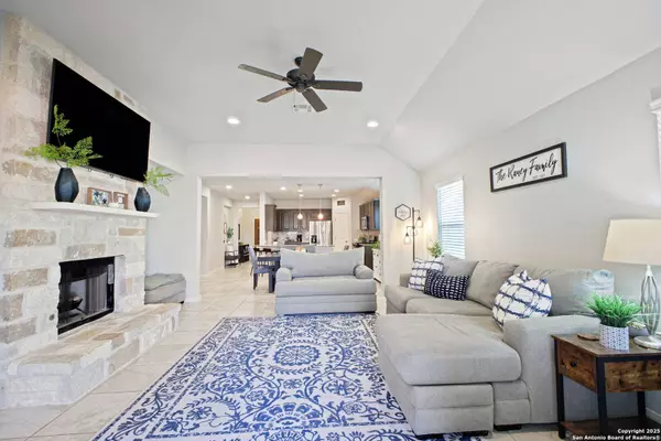 14406 RIFLEMAN RD, San Antonio, TX 78254