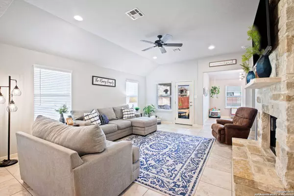 14406 RIFLEMAN RD, San Antonio, TX 78254