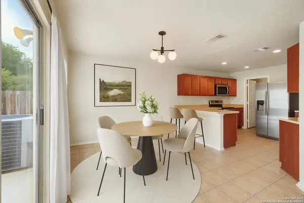12915 thomas sumter, San Antonio, TX 78233
