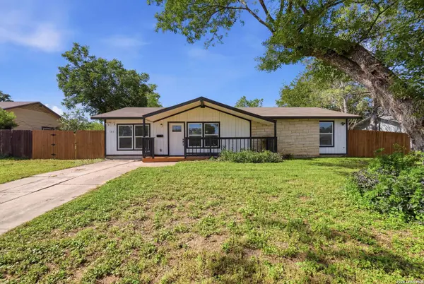 107 GOODHUE AVE, San Antonio, TX 78218