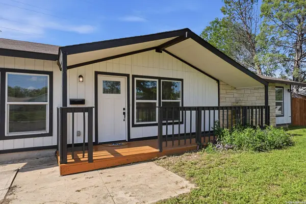 107 GOODHUE AVE, San Antonio, TX 78218