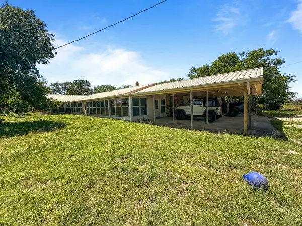 4825 Fm 218, Hamilton, TX 76531