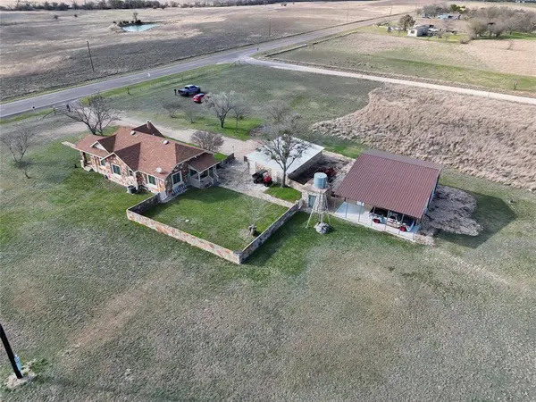 2331 Fm 932, Hamilton, TX 76531