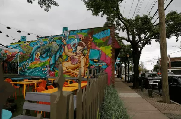 5 Reasons People Love Living in Pleasant Ridge,Brad Acree