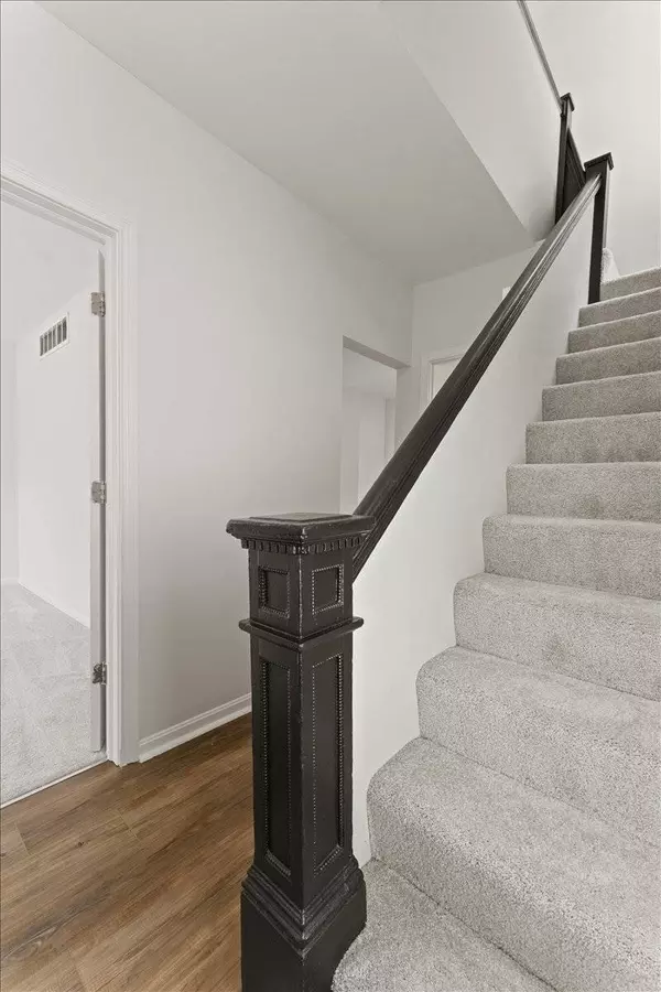 4907 Roanoke St, Cincinnati, OH 45227-2534