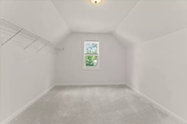 4907 Roanoke St, Cincinnati, OH 45227-2534