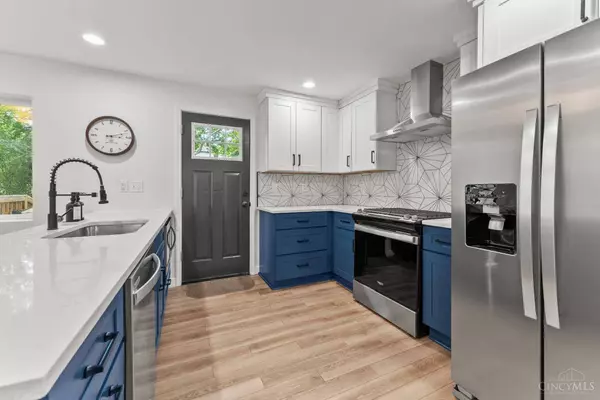 7249 Berwood Dr, Madeira, OH 45243