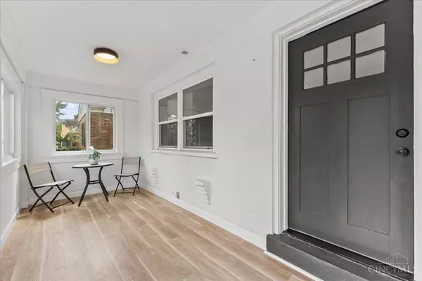 7249 Berwood Dr, Madeira, OH 45243