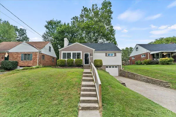 7249 Berwood Dr, Madeira, OH 45243