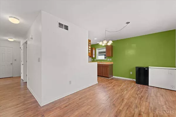 401 Mary Ln, South Lebanon, OH 45065