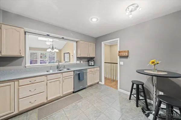 5037 Bristol Ct #213, Loveland, OH 45140