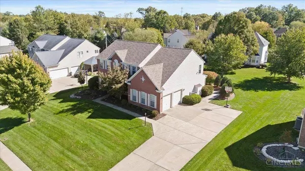 5933 Firm Stance Dr, Loveland, OH 45140