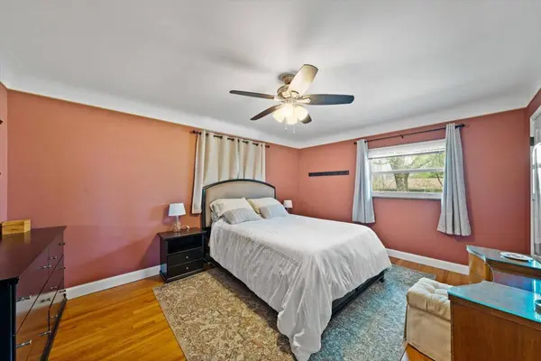 113 Siebenthaler Ave, Reading, OH 45215-3740