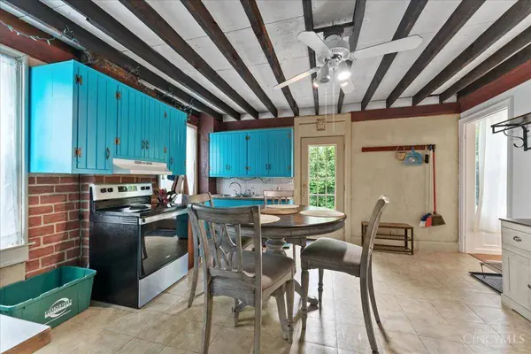 4443 Station Ave, Cincinnati, OH 45232