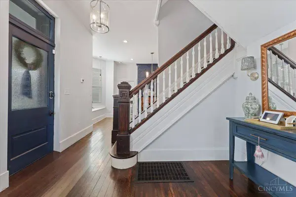 1813 Weyer Ave, Norwood, OH 45212