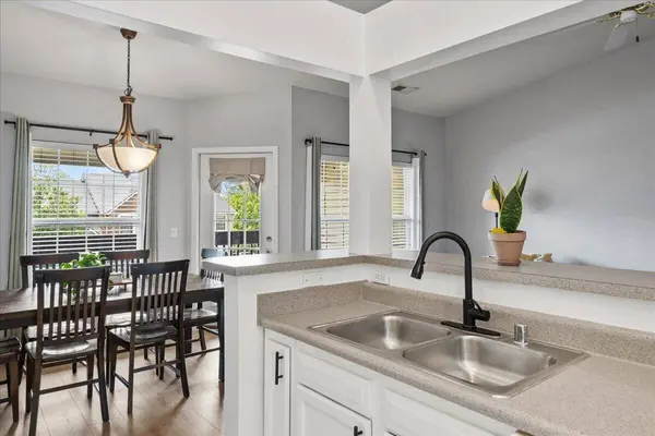 112 Parkside Drive, Florence, KY 41042