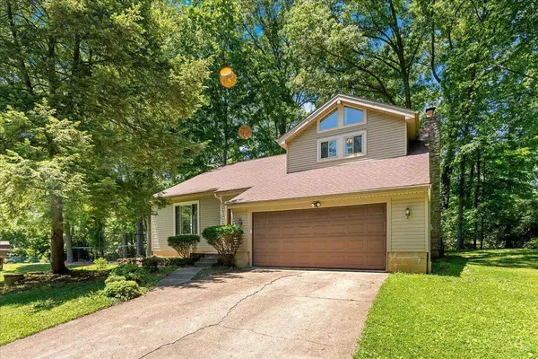 1674 Foxwood Trl