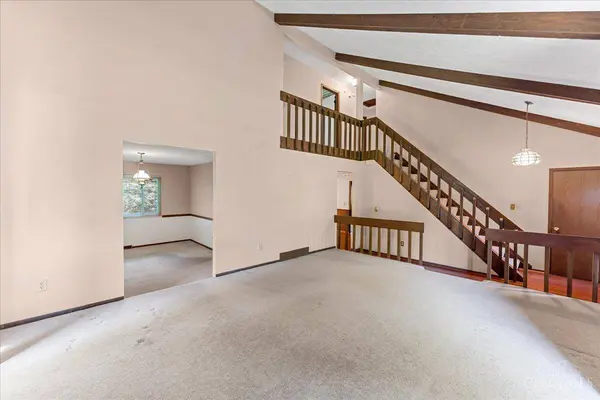 1674 Foxwood Trl, Miami Twp, OH 45140