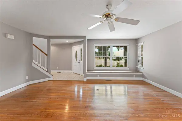 1016 Olde Station Ct, Fairfield, OH 45014