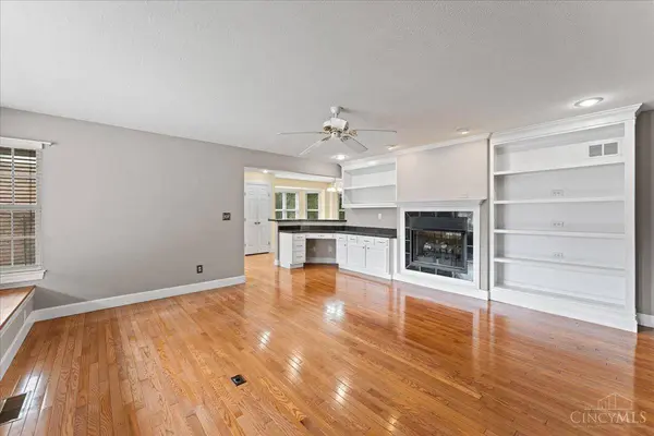 1016 Olde Station Ct, Fairfield, OH 45014