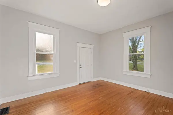 4389 Virginia Ave, Cincinnati, OH 45223