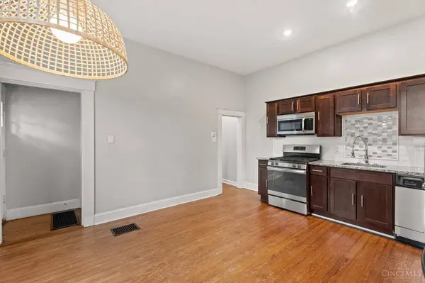 4389 Virginia Ave, Cincinnati, OH 45223