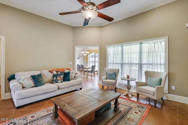 616 Huntington Drive, Brandon, MS 39047